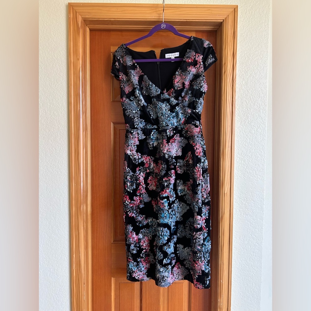 Dress the Population Black and Pink Sheath Midi Dress V-Neck